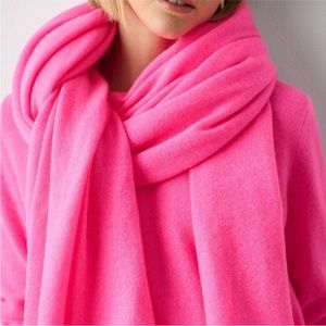 White and Warren Cashmere scarf travel wrap